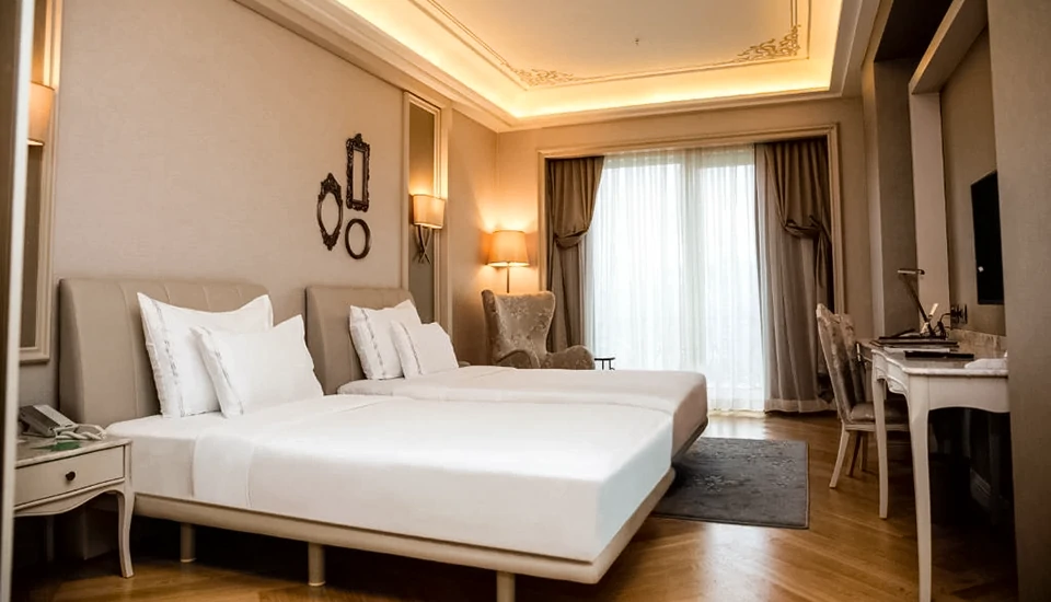 هتل لازونی استانبول